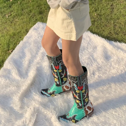 Women’s Embroidered Leather Western Cowboy Boots