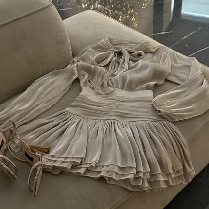 2025 Elegant Bow Lace-Up Set – O-Neck Lantern Sleeve Top & Pleated Skirt