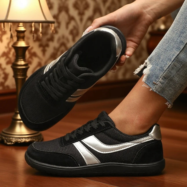 Women’s Wide Toe Breathable Canvas Sneakers