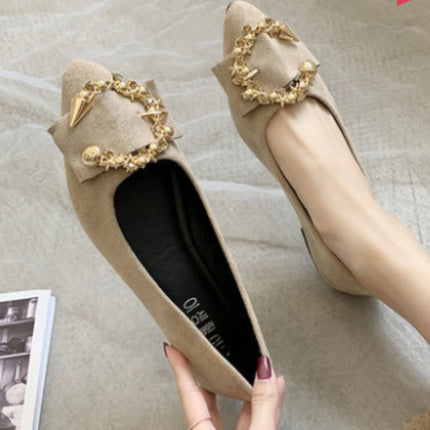 Women’s Casual Pointed Toe Non-Slip Metal Decor Shoes