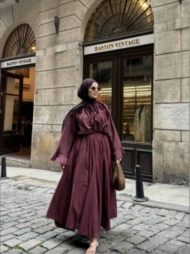 Ruffle Flare Sleeve Set – Lace-Up Shirt & Pleated High-Waist Skirt